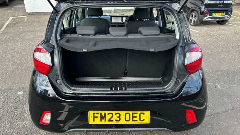 Hyundai i10 1.2 MPi SE Connect 5dr Petrol Hatchback